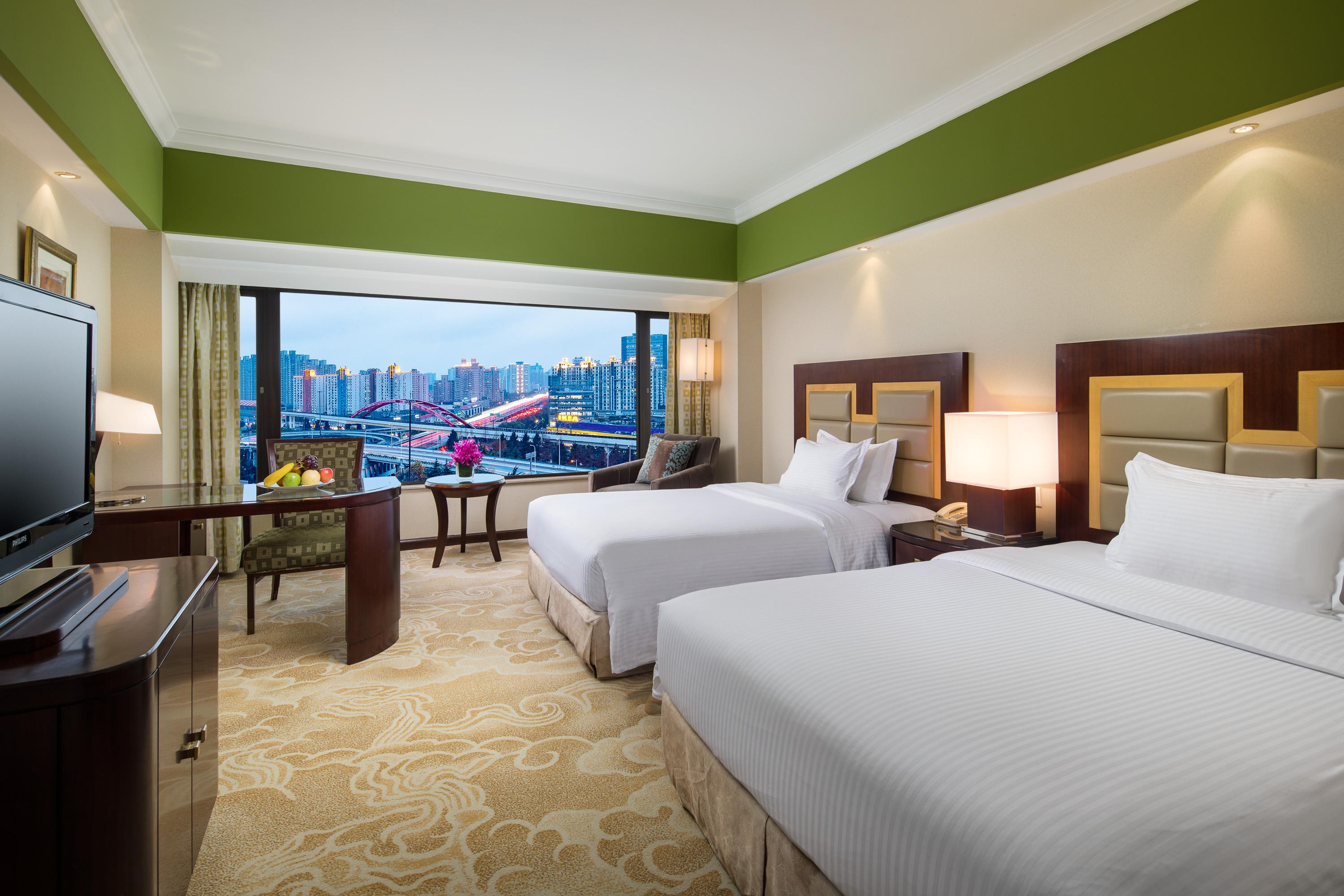 Hua Ting Hotel And Towers Shanghai Bagian luar foto