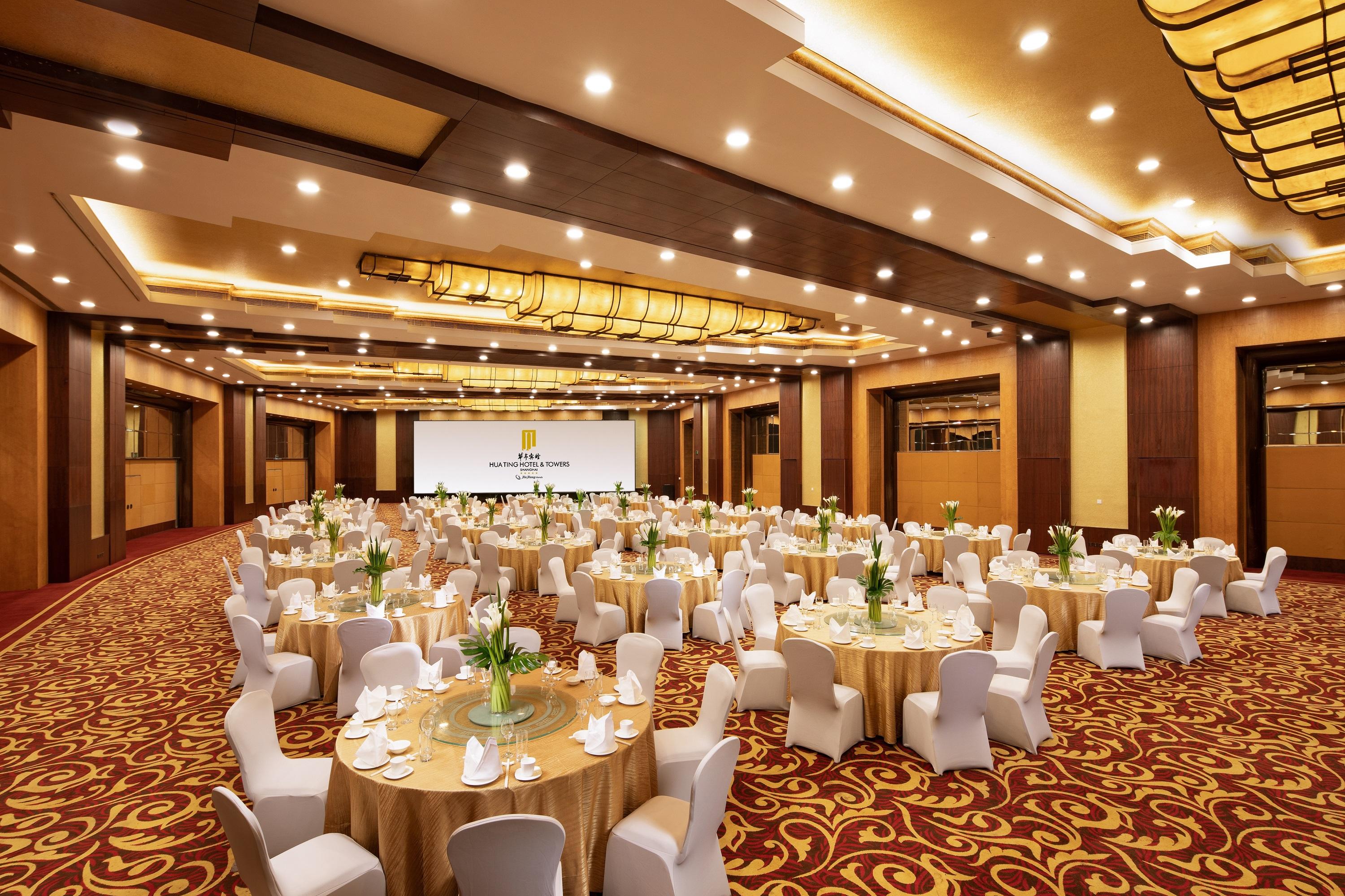 Hua Ting Hotel And Towers Shanghai Bagian luar foto