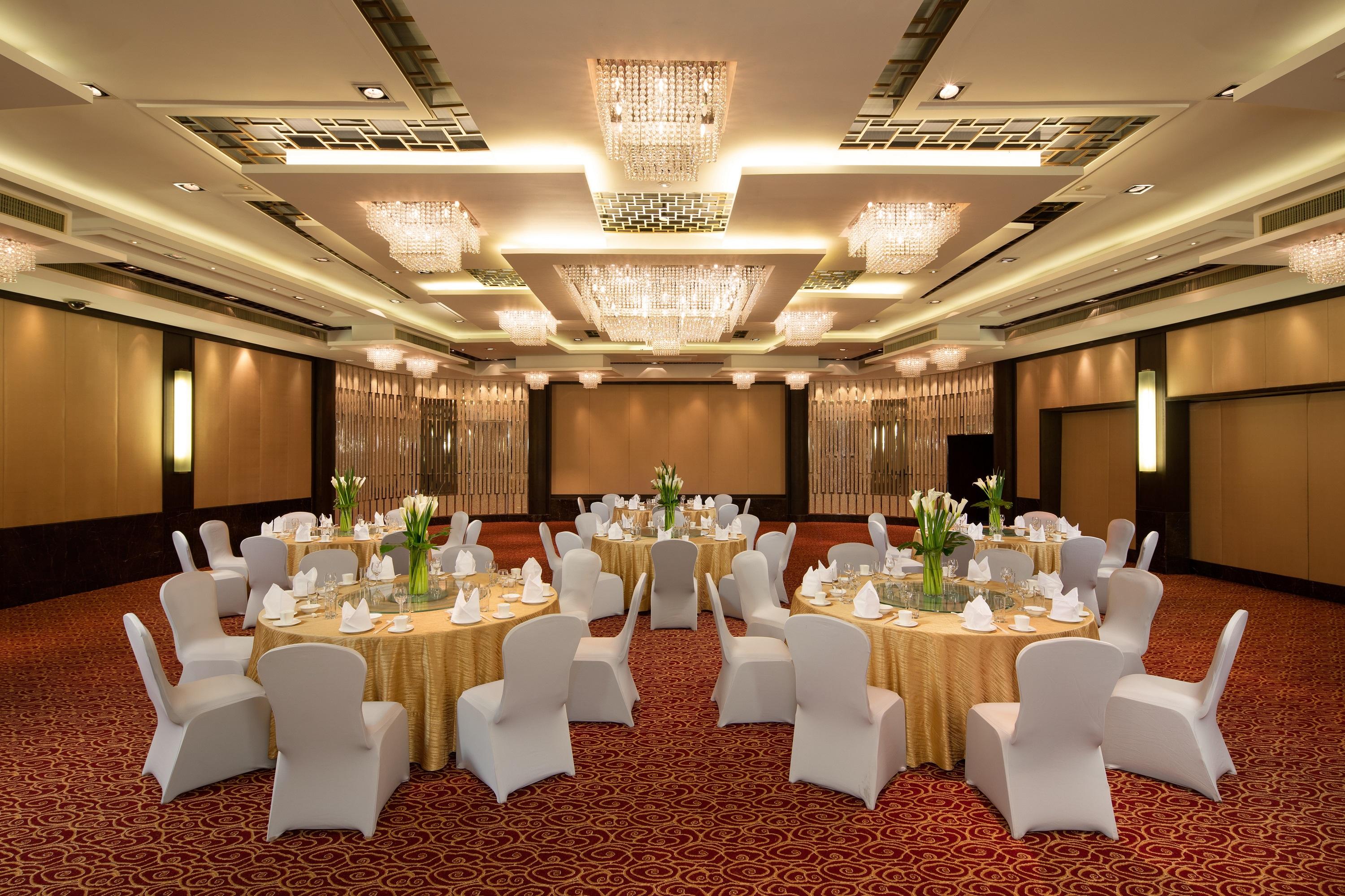 Hua Ting Hotel And Towers Shanghai Bagian luar foto